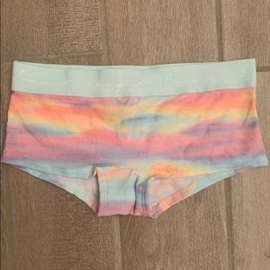 VS Pink Boyshorts